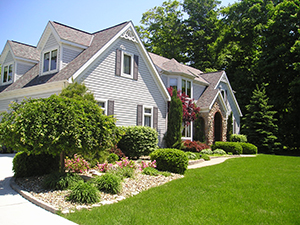 Landscapers and Lawncare Services in Martins Ferry, OH